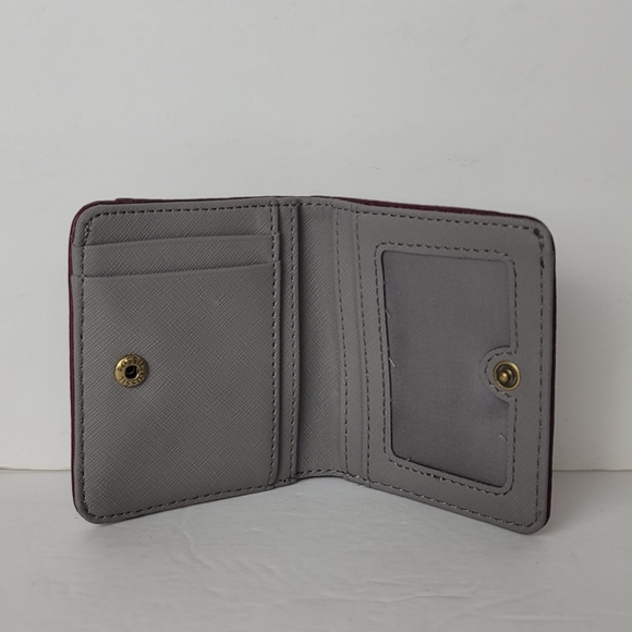Fossil Bi Fold Wallet Maroon - Picture 3 of 5